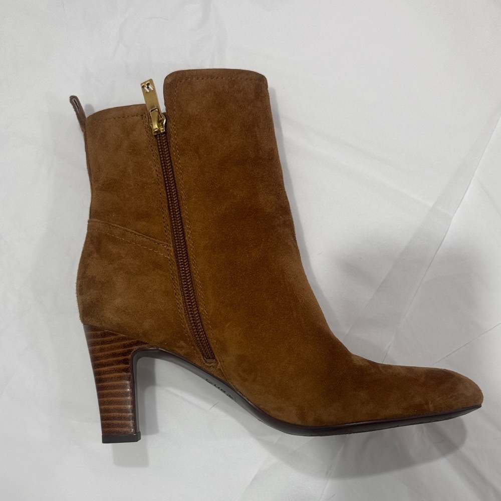 Brown Suede Ankle Boots - Picture 4 of 11